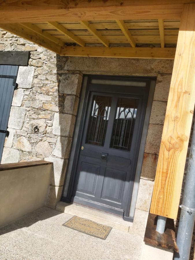 Beautiful 2 Bed Cottage With Swimming Pool Pageas Экстерьер фото