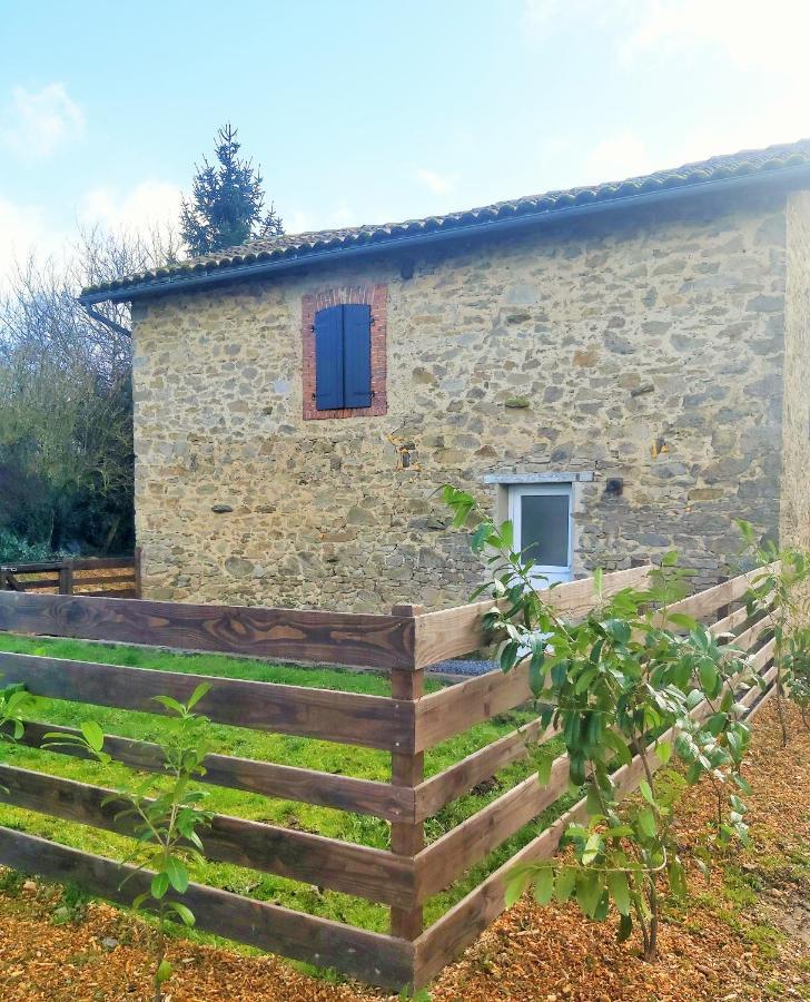 Beautiful 2 Bed Cottage With Swimming Pool Pageas Экстерьер фото