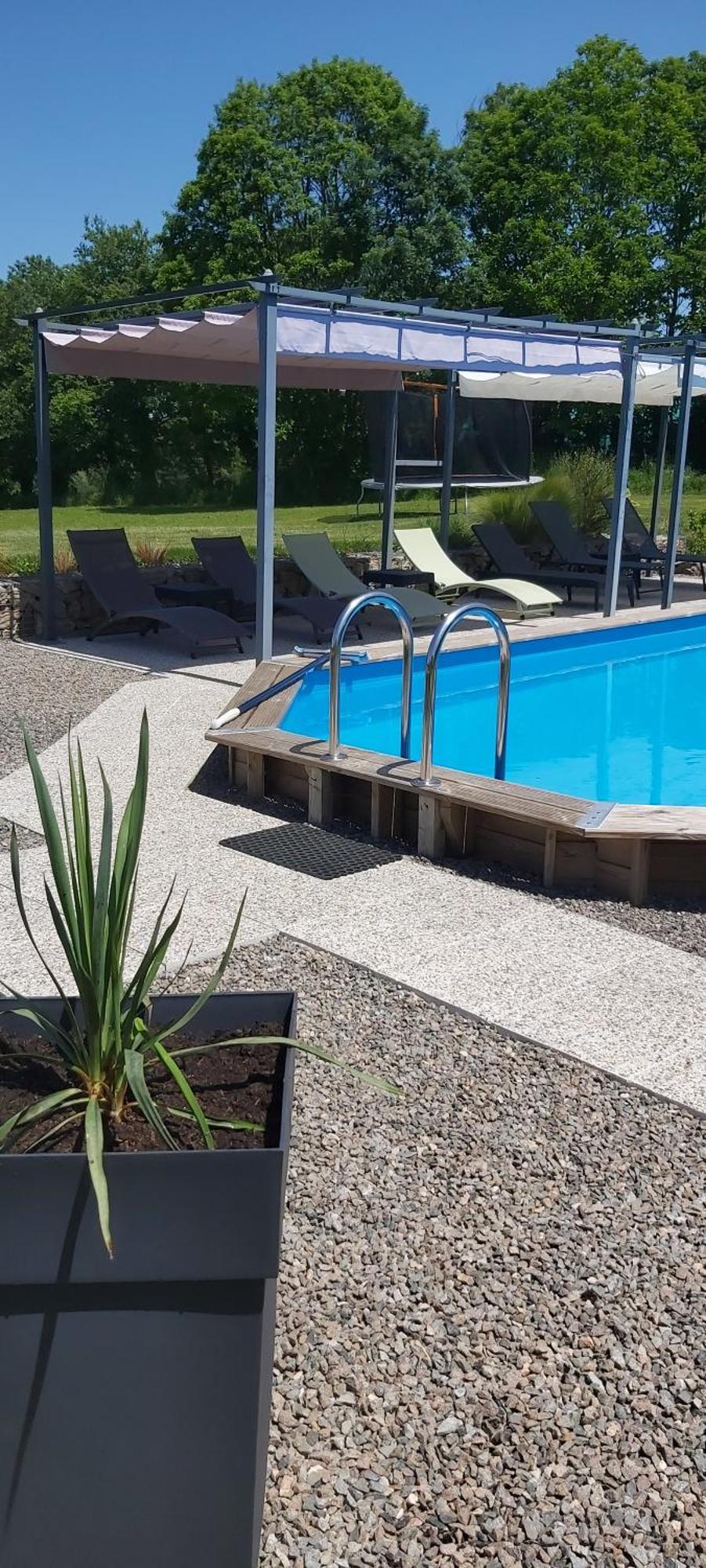 Beautiful 2 Bed Cottage With Swimming Pool Pageas Экстерьер фото