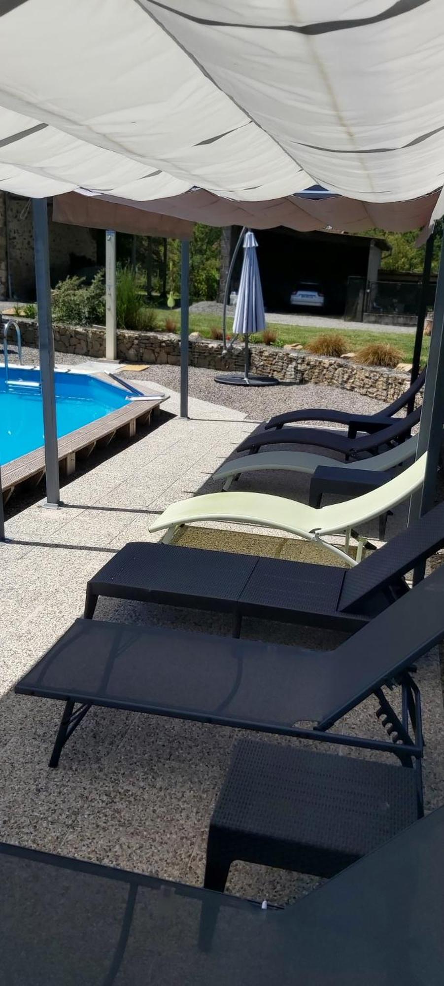 Beautiful 2 Bed Cottage With Swimming Pool Pageas Номер фото